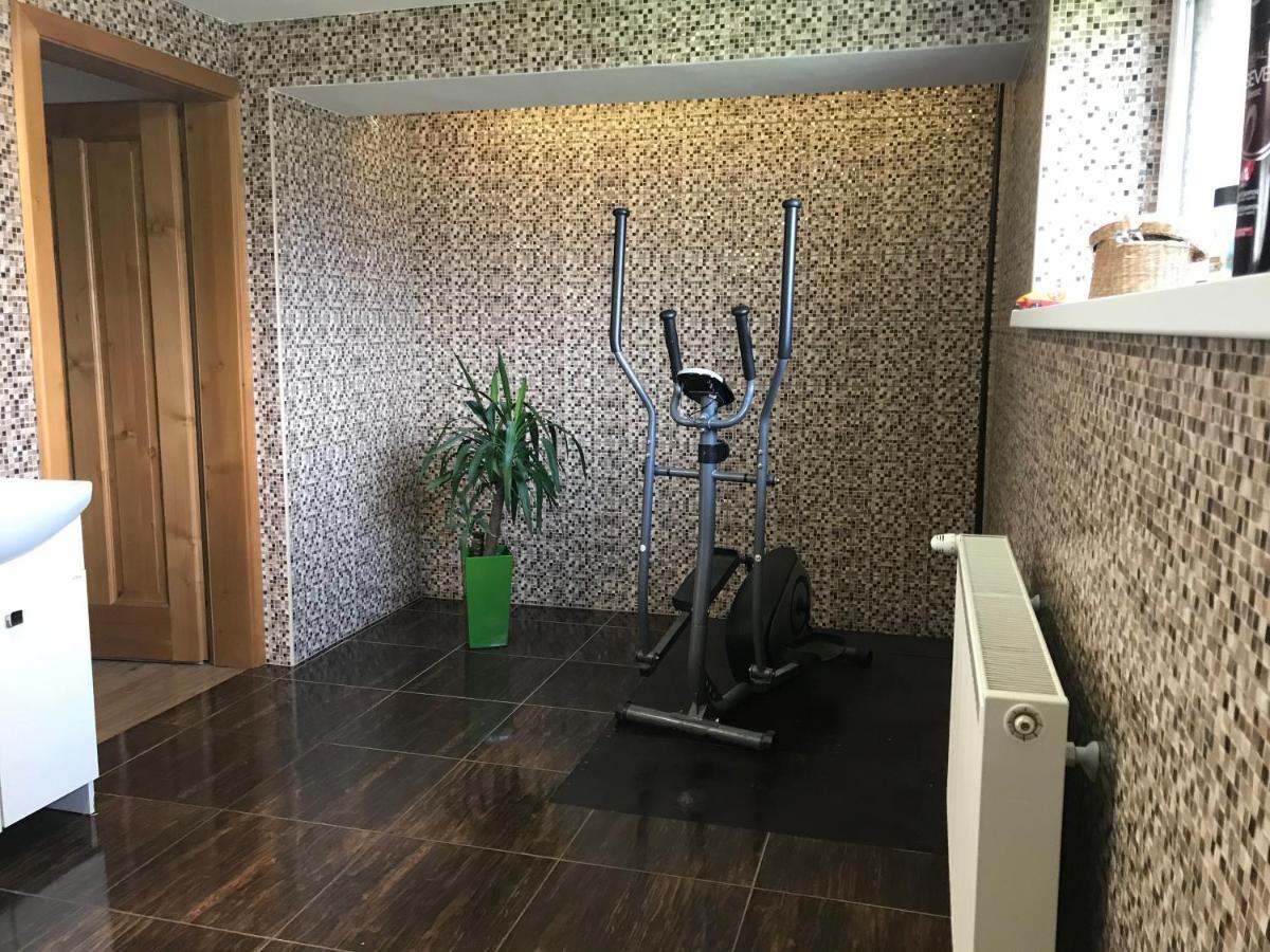 Apartman Emka 2 Липтовски-Микулаш Экстерьер фото